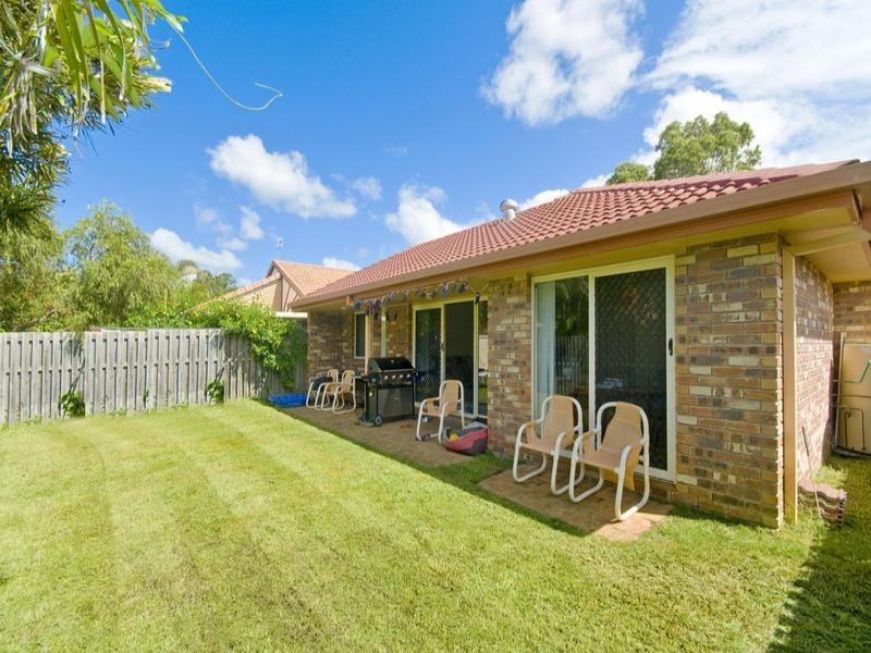 12 Typha Place, Elanora QLD 4221