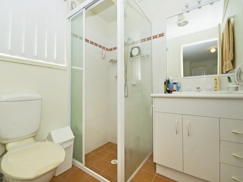 12 Typha Place, Elanora QLD 4221