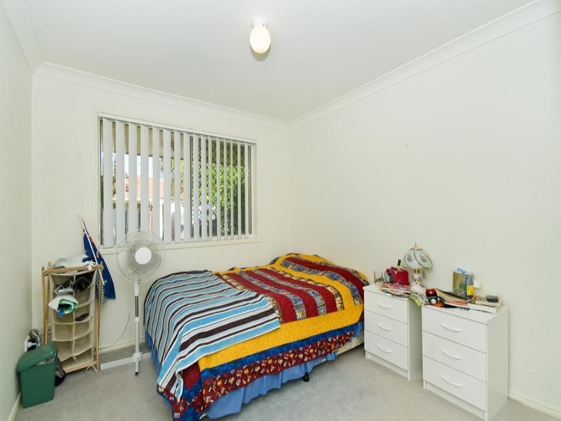 12 Typha Place, Elanora QLD 4221