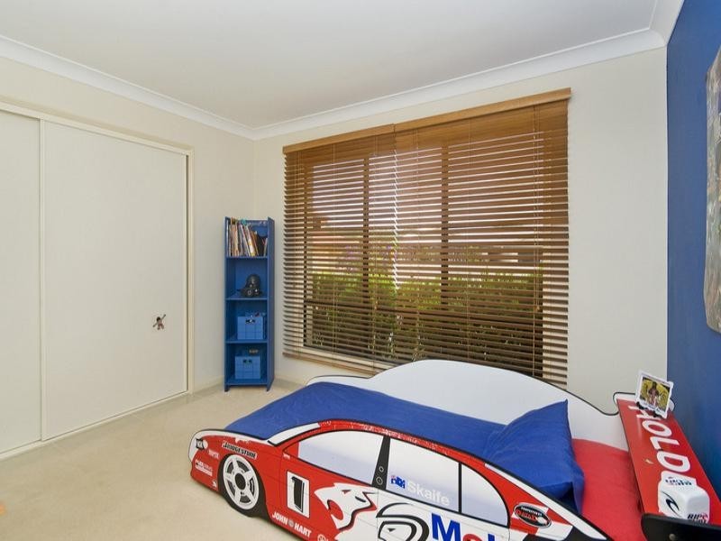 10 Northlakes Drive, Elanora QLD 4221