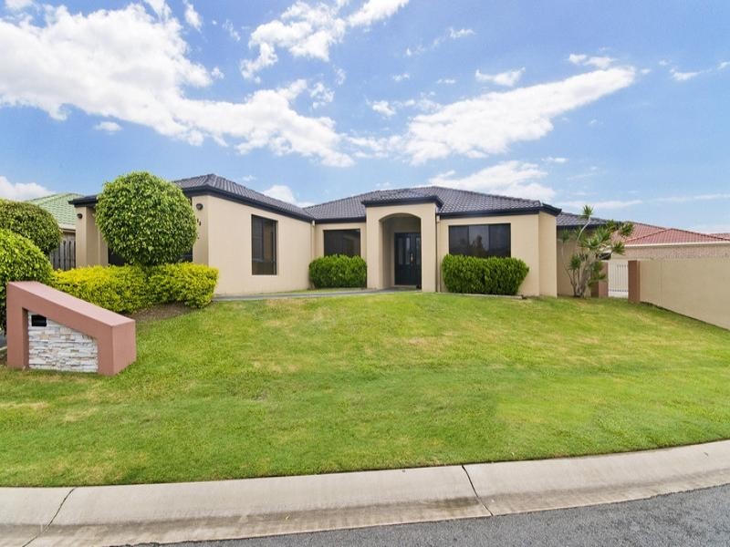 10 Northlakes Drive, Elanora QLD 4221