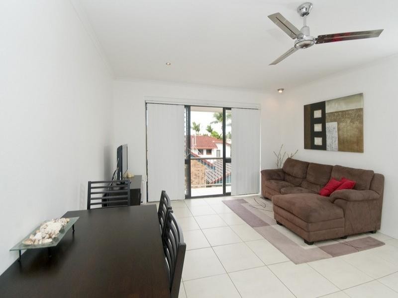 5/32 Murlong Crescent, Palm Beach QLD 4221