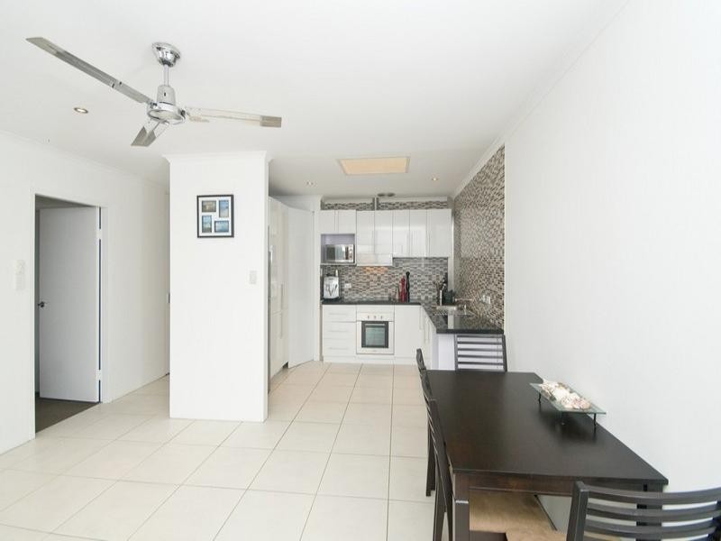 5/32 Murlong Crescent, Palm Beach QLD 4221