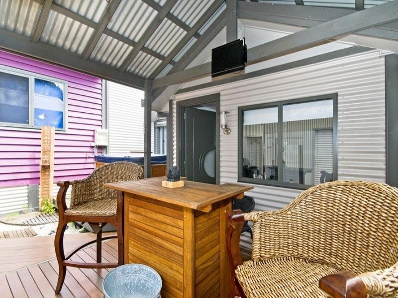 5 Currumbin Creek Road, Currumbin Waters QLD 4223