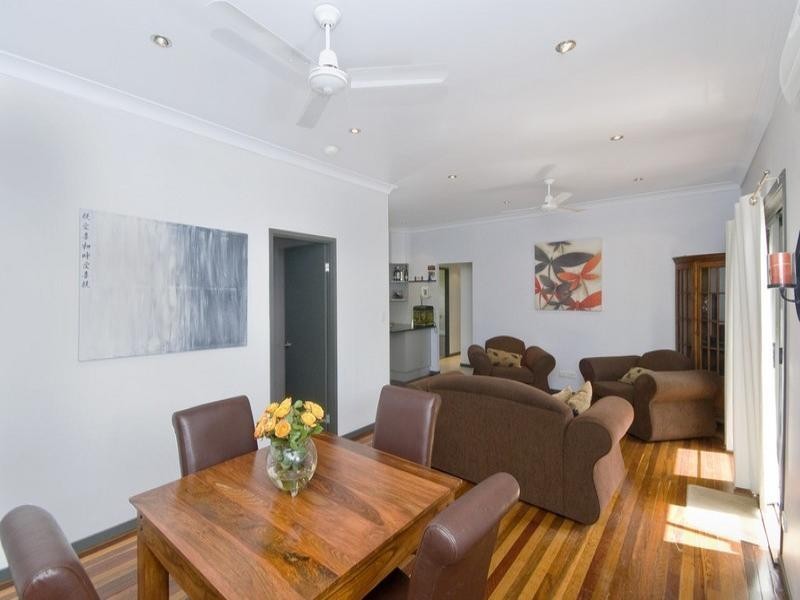 5 Currumbin Creek Road, Currumbin Waters QLD 4223