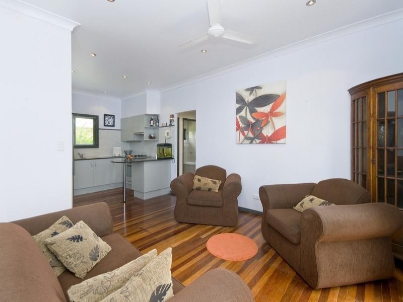 5 Currumbin Creek Road, Currumbin Waters QLD 4223