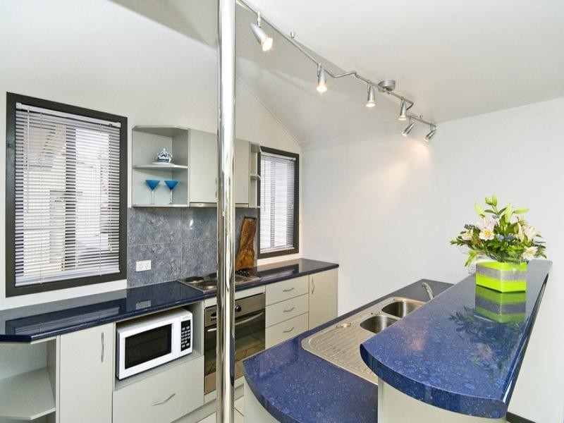 5 Currumbin Creek Road, Currumbin Waters QLD 4223