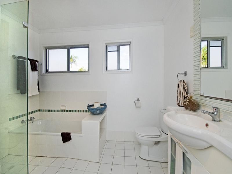 14 Boundary Street, Currumbin Waters QLD 4223