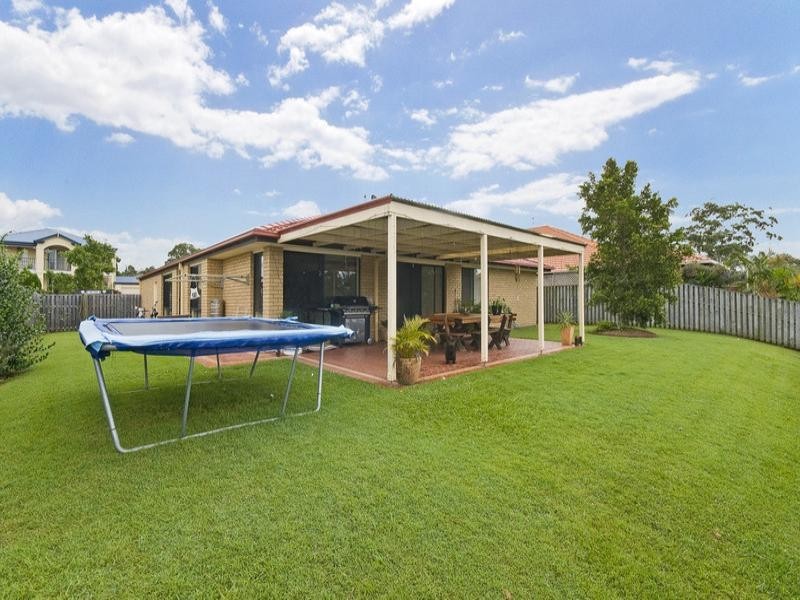 25 Northlakes Drive, Elanora QLD 4221