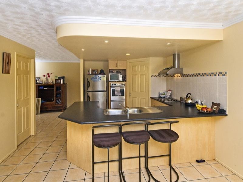 25 Northlakes Drive, Elanora QLD 4221