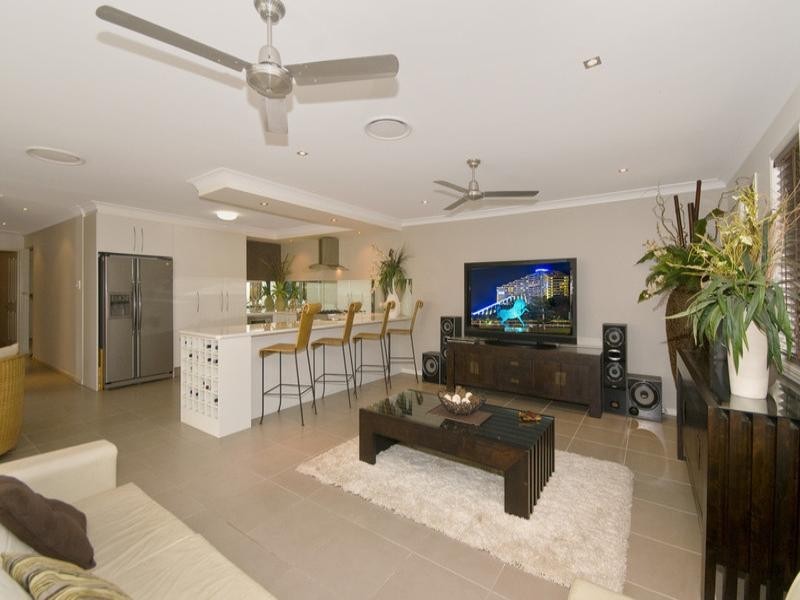 5 Possumwood Place, Reedy Creek QLD 4227