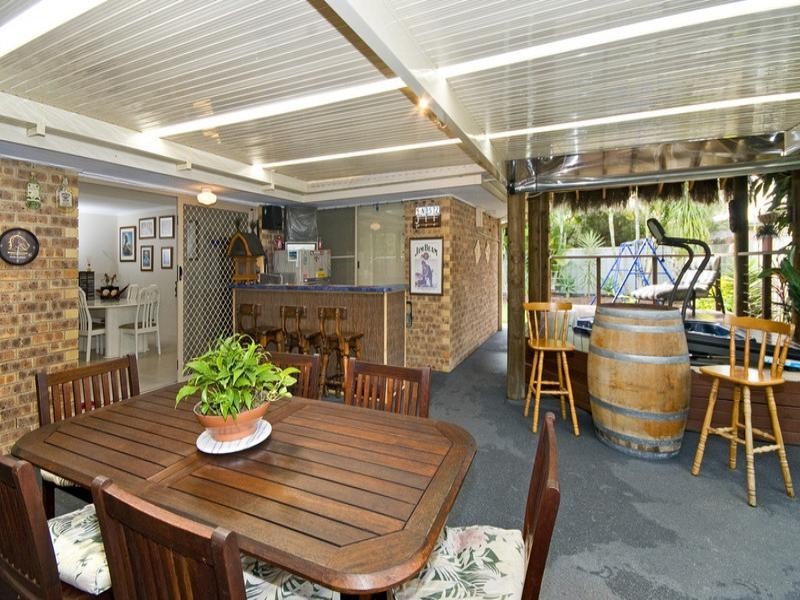 4 Avocado Street, Elanora QLD 4221