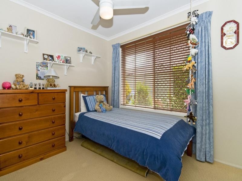 4 Avocado Street, Elanora QLD 4221