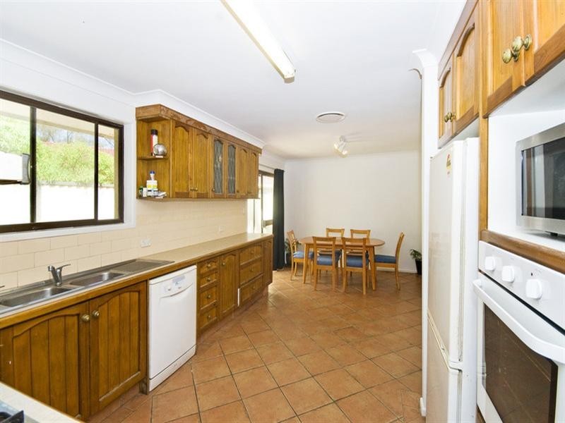 38 Spindle Street, Palm Beach QLD 4221