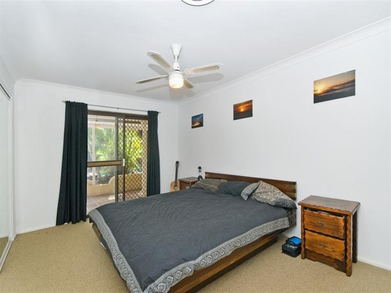 38 Spindle Street, Palm Beach QLD 4221