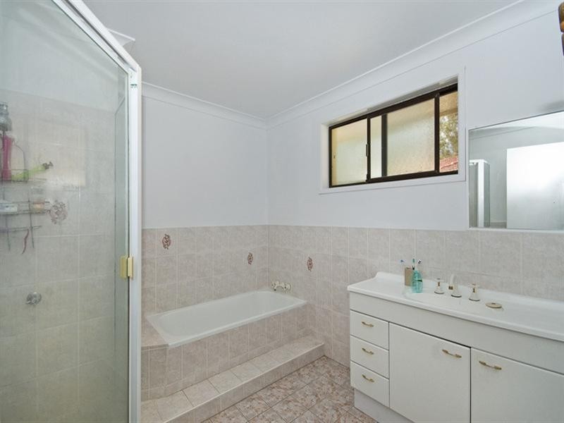 38 Spindle Street, Palm Beach QLD 4221