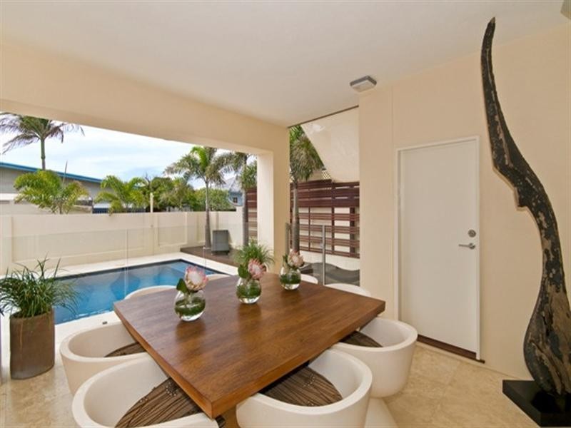 228 Jefferson Lane / 1217 Gold Coast Highway, Palm Beach QLD 4221