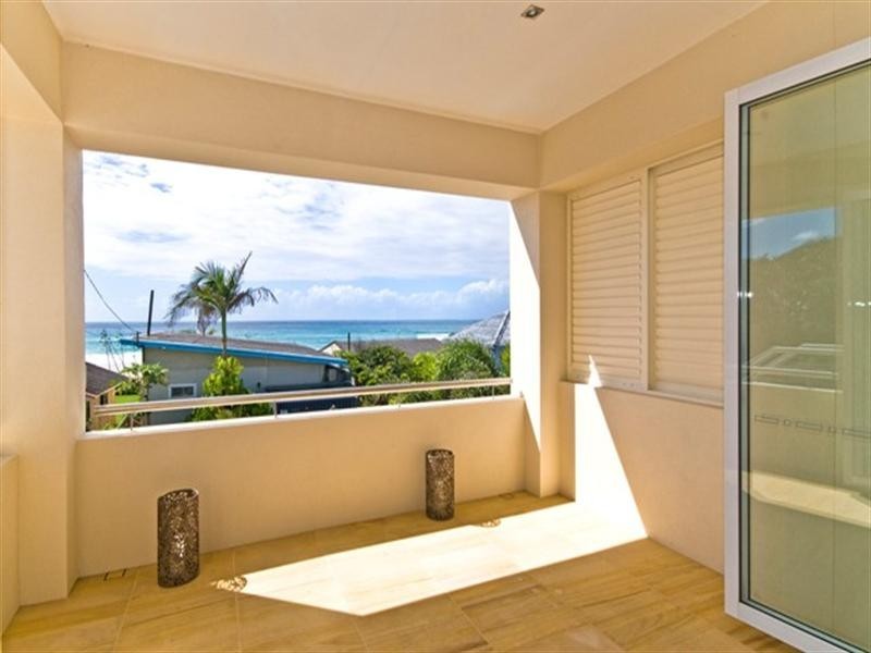 228 Jefferson Lane / 1217 Gold Coast Highway, Palm Beach QLD 4221