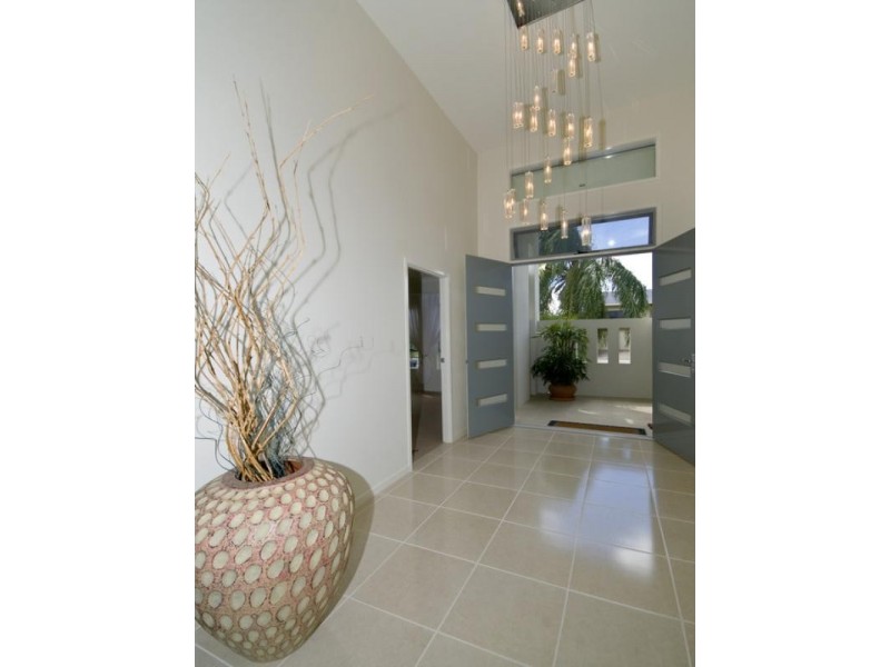 4 Melaleuca Drive, Palm Beach QLD 4221