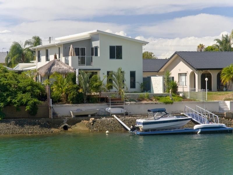 4 Melaleuca Drive, Palm Beach QLD 4221