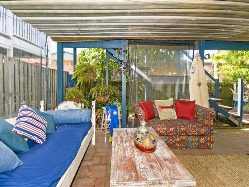 152 Jefferson Lane, Palm Beach QLD 4221