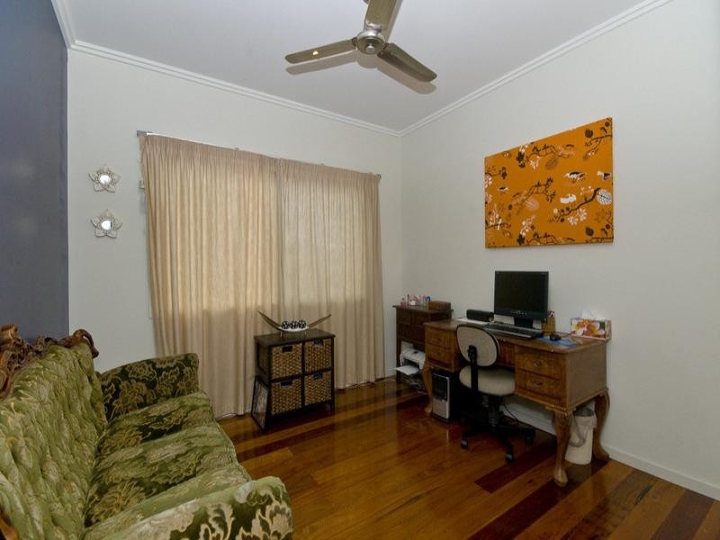 87 Laguna Avenue, Palm Beach QLD 4221