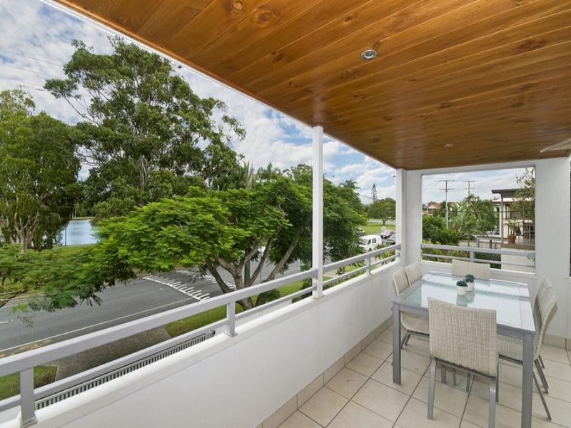 87 Laguna Avenue, Palm Beach QLD 4221