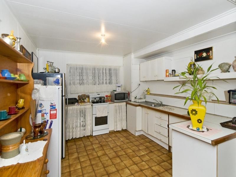 1/18 Leyte Avenue, Palm Beach QLD 4221
