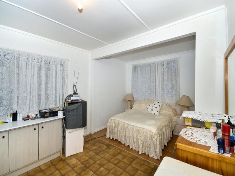 1/18 Leyte Avenue, Palm Beach QLD 4221