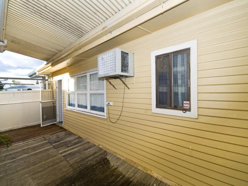 1/18 Leyte Avenue, Palm Beach QLD 4221