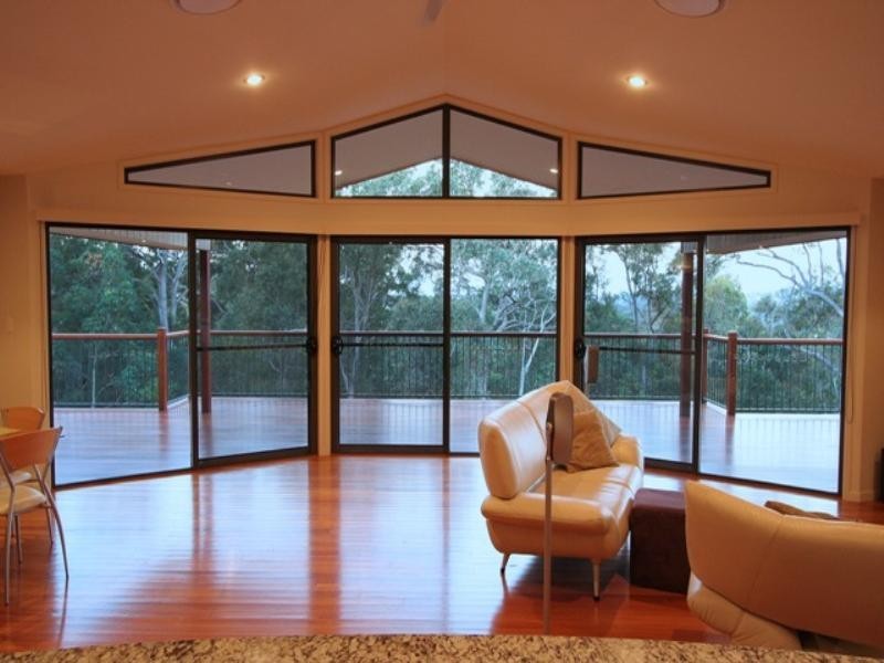 3 Fenton Drive, Tallebudgera QLD 4228