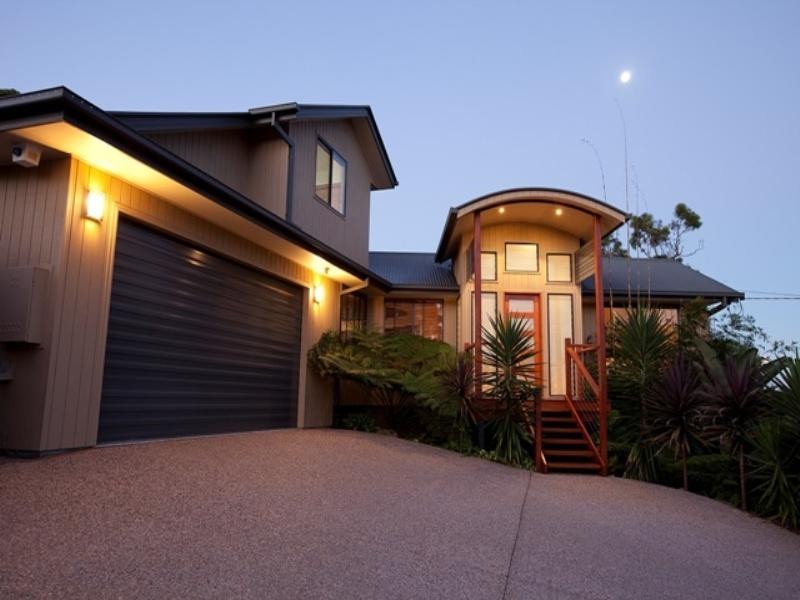 3 Fenton Drive, Tallebudgera QLD 4228
