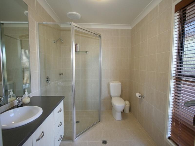 3 Fenton Drive, Tallebudgera QLD 4228