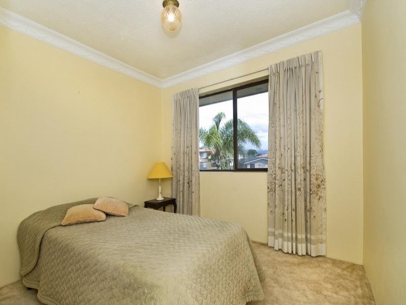 5/3 Nyrang Avenue, Palm Beach QLD 4221