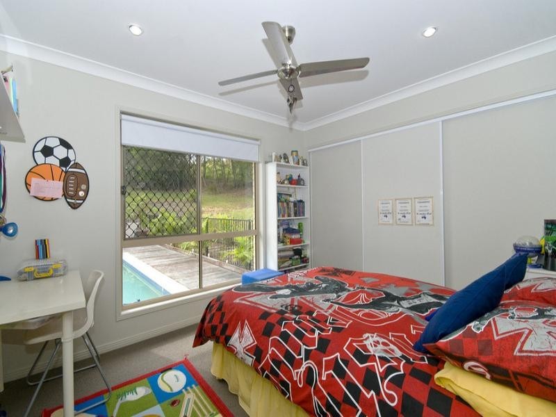 8 Mary Bale Drive, Tallebudgera QLD 4228