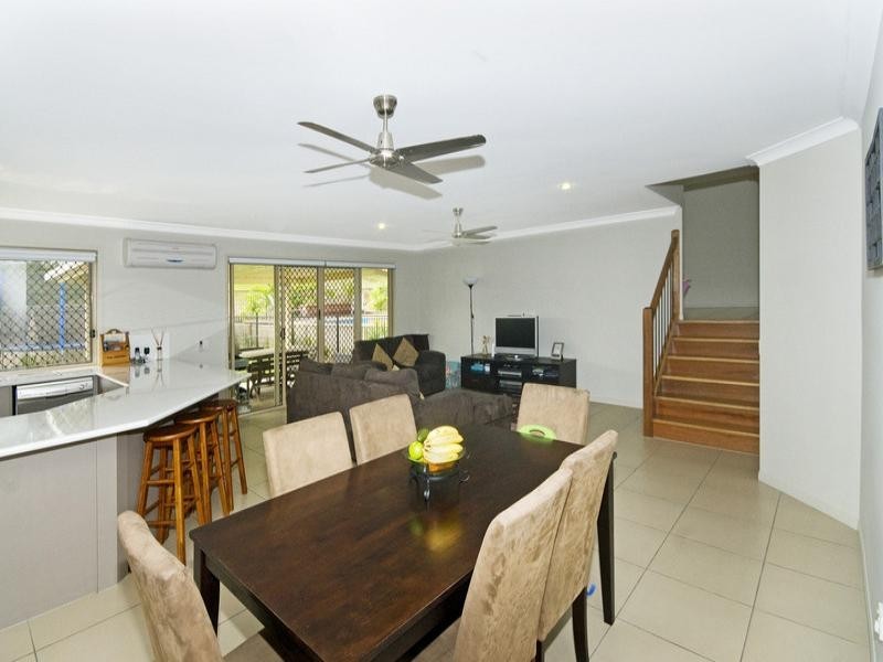 8 Mary Bale Drive, Tallebudgera QLD 4228