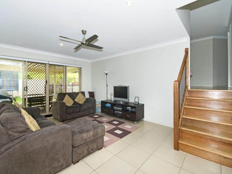 8 Mary Bale Drive, Tallebudgera QLD 4228
