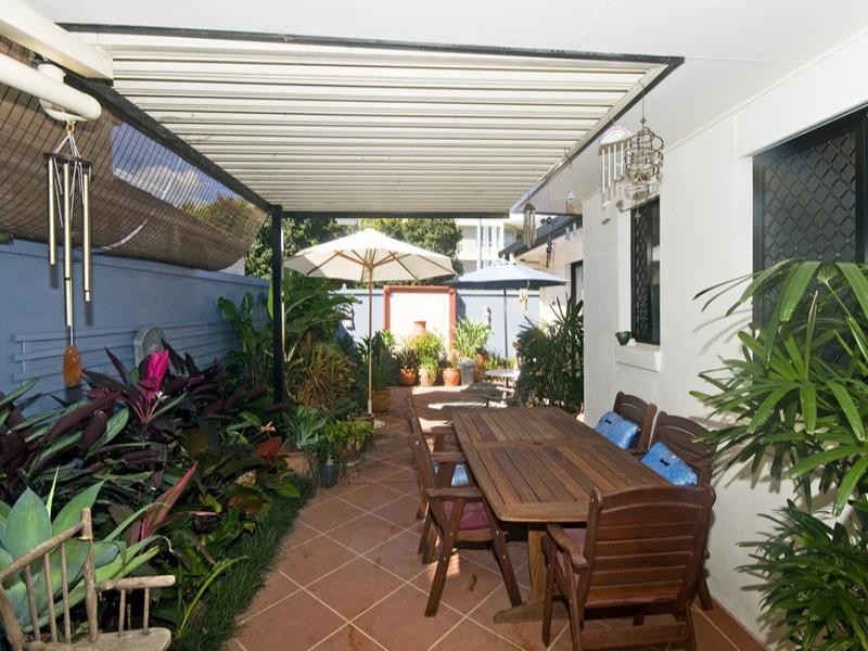 4 Morea Court, Varsity Lakes QLD 4227