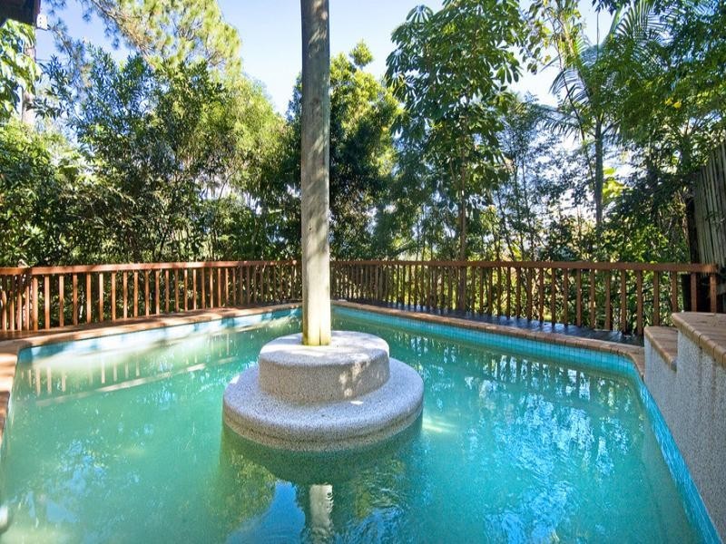 5 Doubleview Drive, Elanora QLD 4221