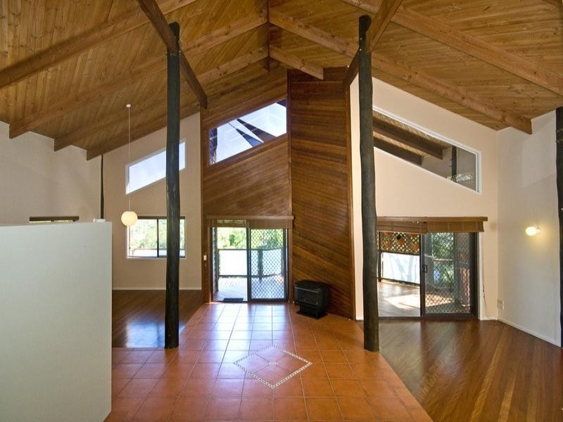 5 Doubleview Drive, Elanora QLD 4221