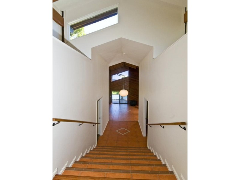 5 Doubleview Drive, Elanora QLD 4221