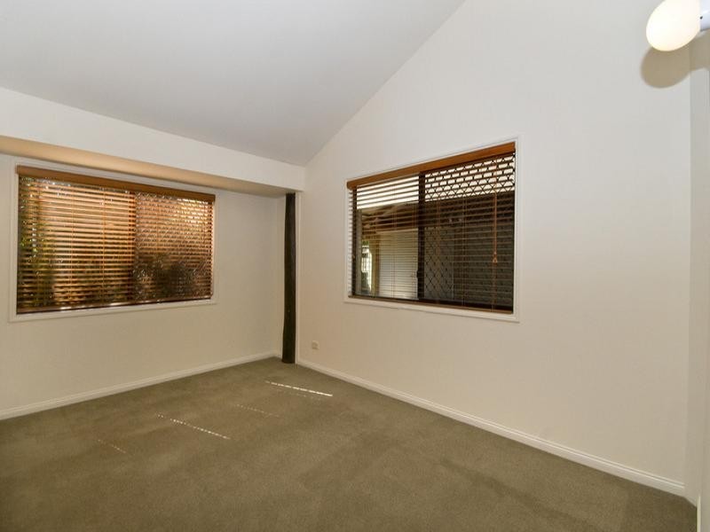5 Doubleview Drive, Elanora QLD 4221