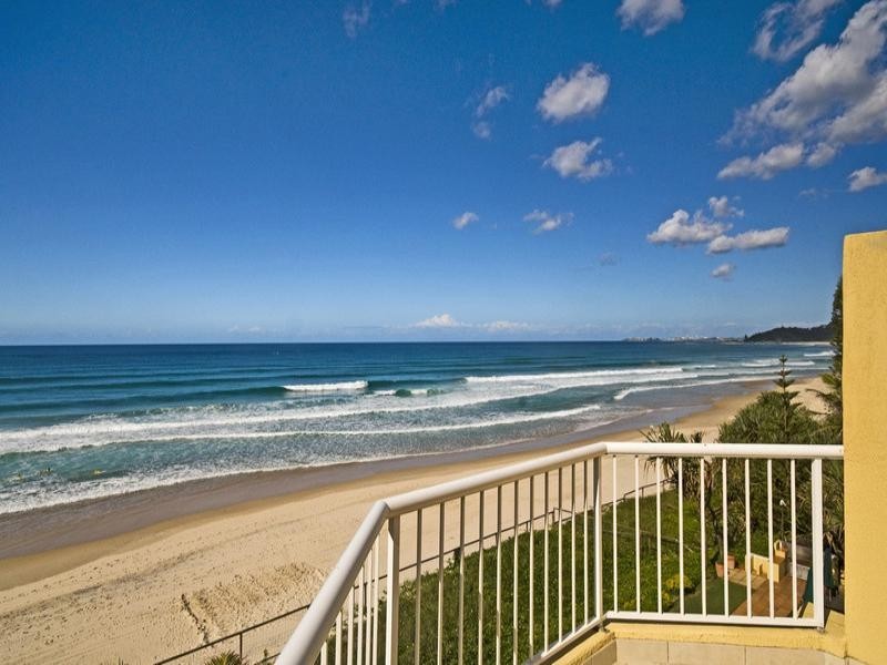 26/2 Seventeenth Avenue, Palm Beach QLD 4221