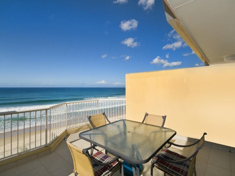 26/2 Seventeenth Avenue, Palm Beach QLD 4221