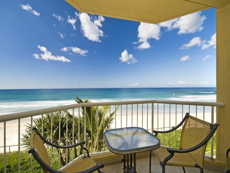 26/2 Seventeenth Avenue, Palm Beach QLD 4221