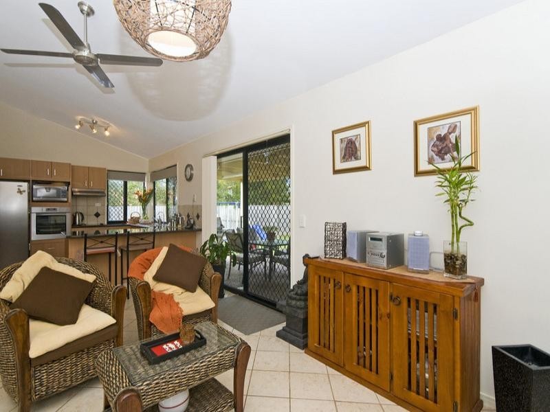 6 Euodia Close, Burleigh Heads QLD 4220