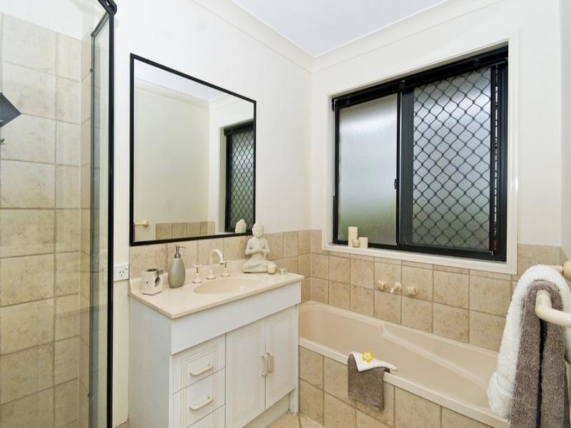 6 Euodia Close, Burleigh Heads QLD 4220