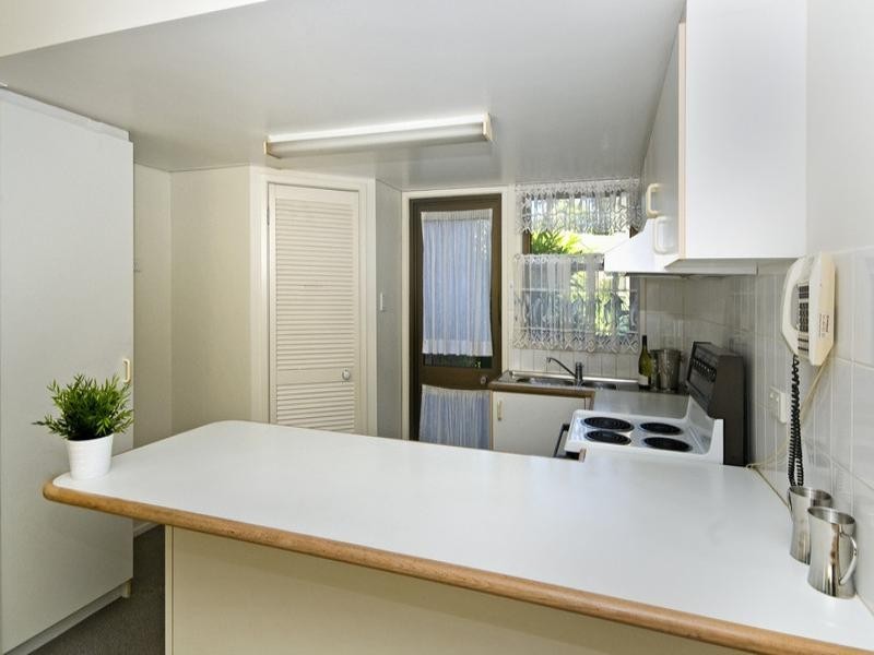 4/65 Mitchell Avenue, Currumbin QLD 4223