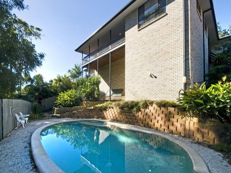 64 Forest Drive, Elanora QLD 4221