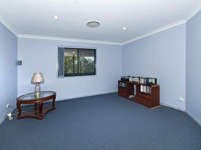64 Forest Drive, Elanora QLD 4221